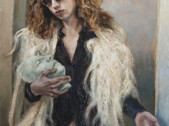 model, death mask and fur